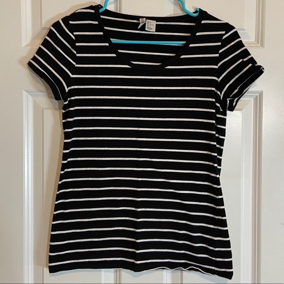 Basic Striped Tee - Picture 1 of 3